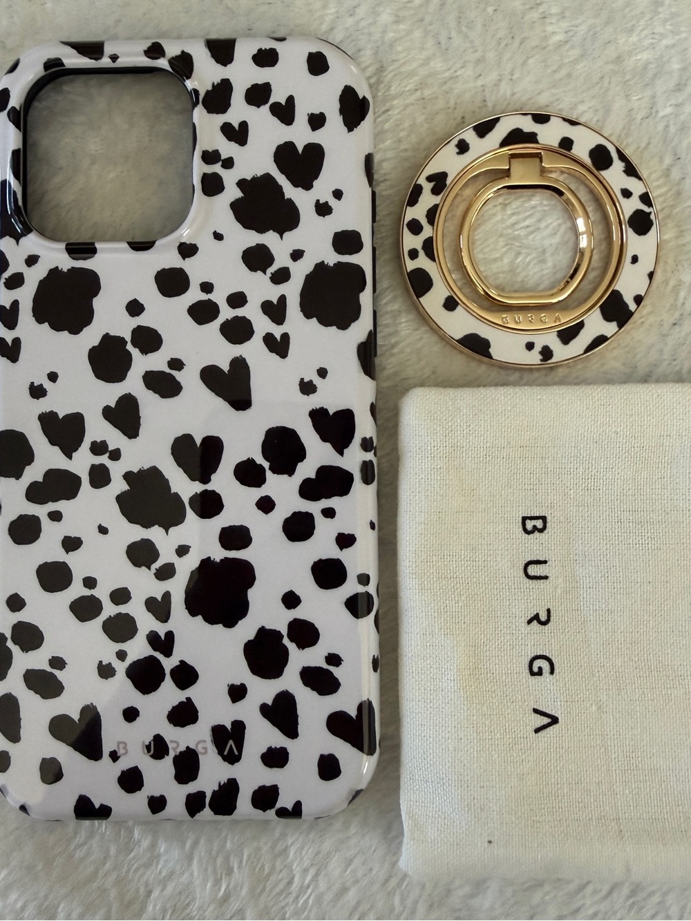 Burga mag safe Dalmatian heart spot iPhone 16 pro max with magnetic ring holder - Picture 4 of 5